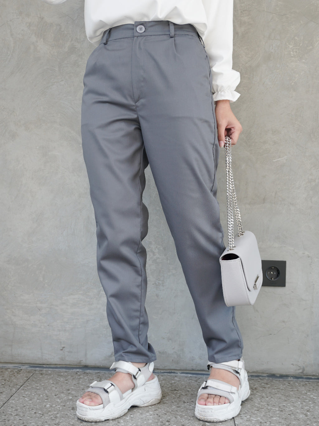 SEELARAS - Selaras Pants Iron / Celana Panjang Wanita