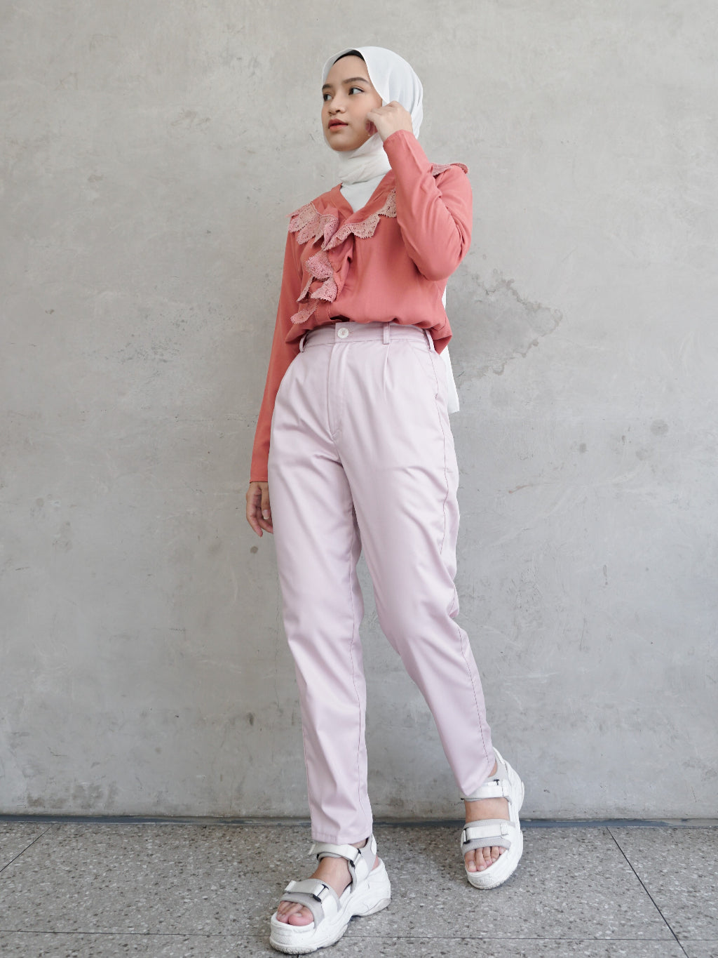 SEELARAS - Senada Pants Blush / Celana Panjang Wanita